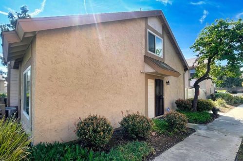 7089 Wattle Dr, San Diego, CA 92139-3319