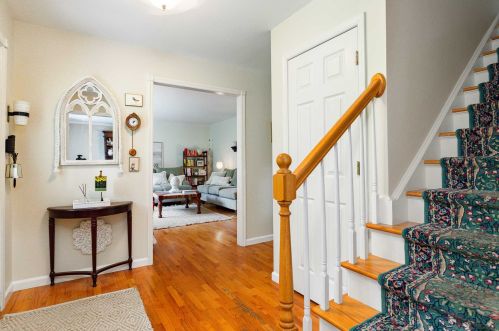 609 Clapp Hill Rd, La Grange, NY 12540-6706