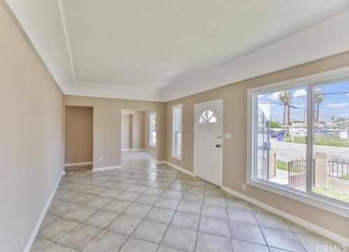 996 Arrowhead Ave, San Bernardino CA  92408-2009 exterior