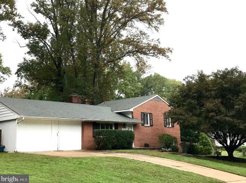 7500 Murillo St, Springfield, VA 22151-2829
