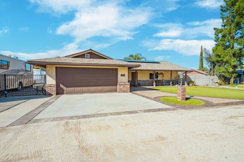 32095 Gruwell St, Wildomar, CA 92595-9748