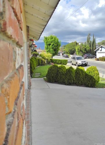 5551 Del Loma Ave, San Gabriel CA  91776-1649 exterior