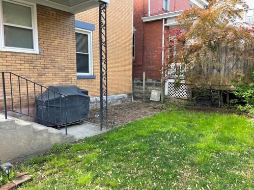 410 Eastern Ave, Pittsburgh PA  15215-3034 exterior