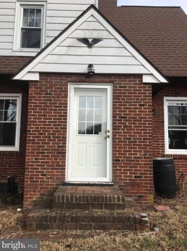 5803 Pyles Ford Rd, Wilmington, DE 19807-1637