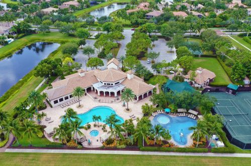 8938 Hidden Acres Dr, Boynton Beach FL  33473-4854 exterior