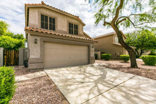 7186 Mohawk Ln, Glendale, AZ 85308-9680