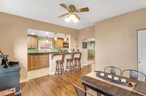 755 6th St, Oakmont PA  15139-1587 exterior