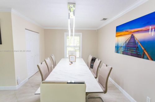 16745 Wiltshire Dr, Town Of Loxahatchee Groves FL  33470-4060 exterior