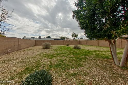 5763 Seldon Ln, Glendale AZ 85302-5417 exterior