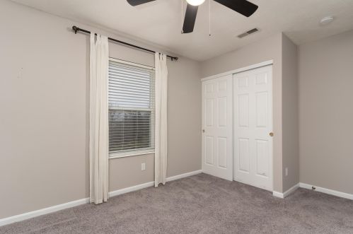 9743 Cherbourg Dr, Hamilton KY  41091-7623 exterior