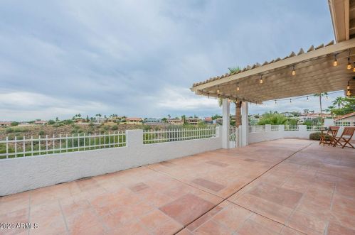 15951 Thistle Dr, Scottsdale AZ 85268-4348 exterior