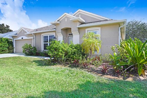 4181 Caparosa Cir, Melbourne, FL 32940-1206