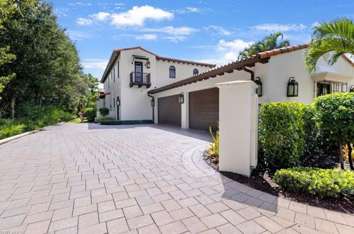 1456 Anhinga Pt, Naples, FL 34105-2790