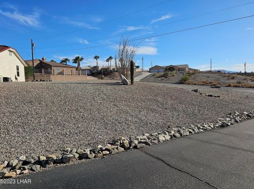 1252 Kibbey Ln, Lake Havasu City, AZ 86404-2147