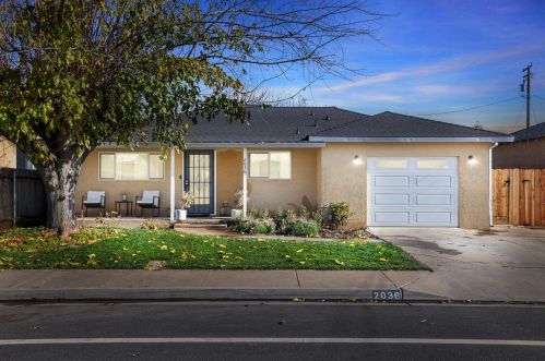 2036 5th St, Hughson, CA