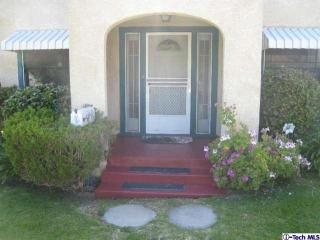 3509 Sierra Vista Ave, Glendale, CA 91208-1233