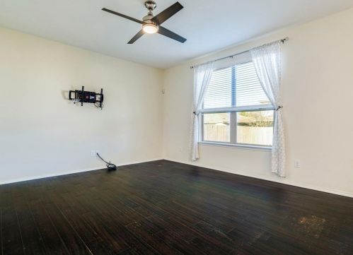 12304 Dwight Eisenhower St, Webberville TX  78653-3934 exterior