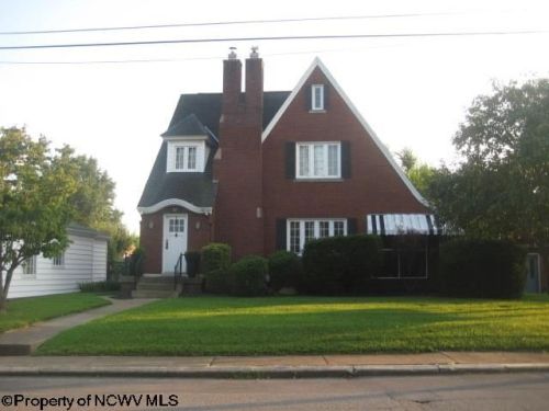 117 Nicholas St, Clarksburg, WV 26301-3539