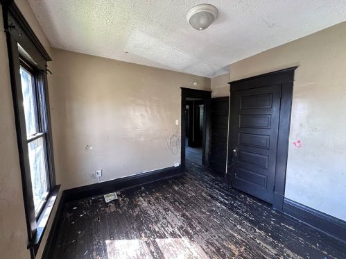 703 Prindle St, Hermitage PA  16146-2756 exterior