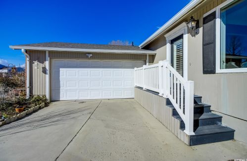 2604 Easton St, Salt Lake City, UT 84129-1939