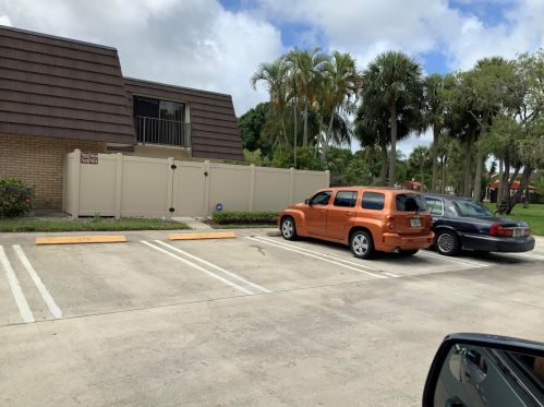 7621 76th Way, West Palm Beach, FL 33407-6757