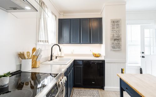 27 Barker St, Keene NH  03431-2402 exterior