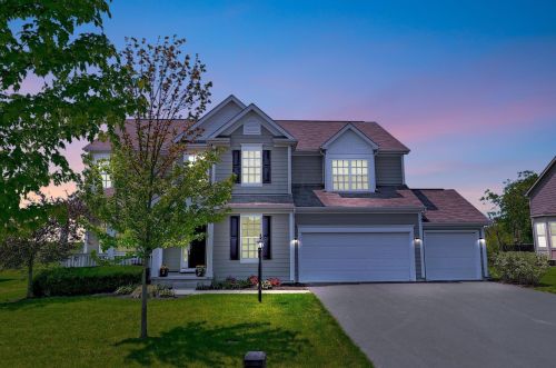 4810 Ramblewood Dr, Galena, OH 43021-1100