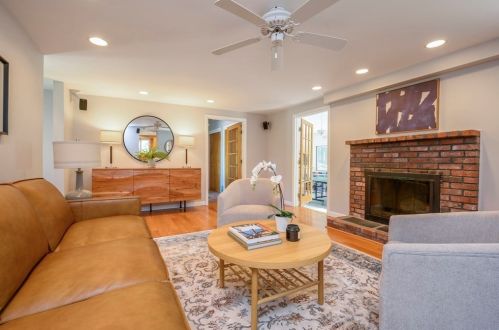 12 Maritime Dr, Wareham, MA 02571-2630