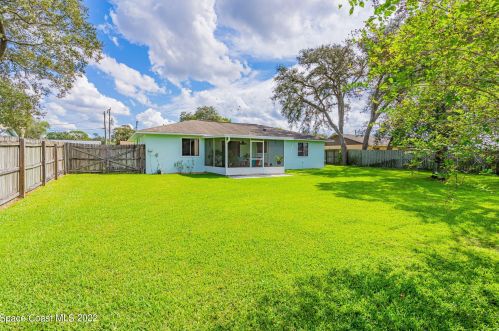 6140 Stillwater Ave, Cocoa FL  32927-8250 exterior