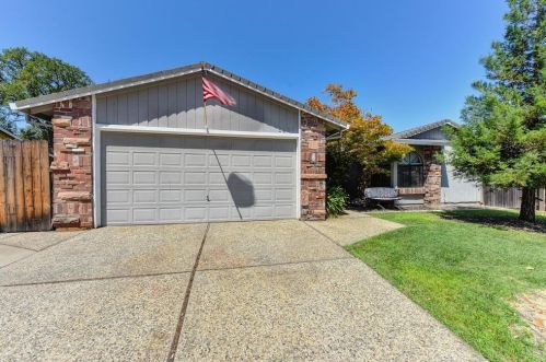 5937 Rich Hill Dr, Citrus Heights, CA 95662-4771