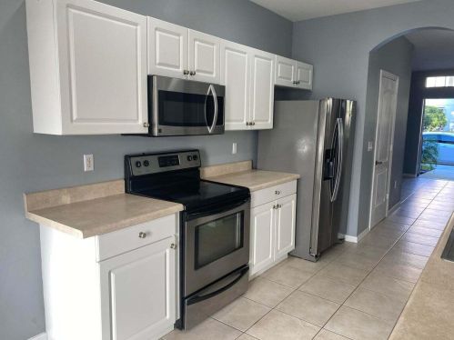 1892 High Springs Dr, Fort Pierce, FL 34952-8011