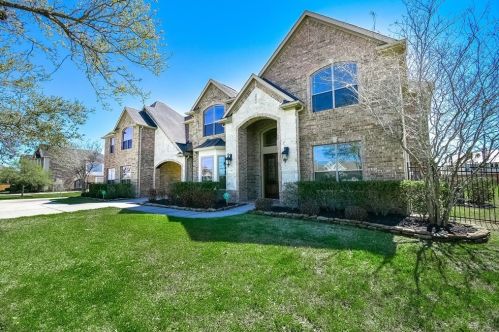 1903 Lake Landing Dr, League City, TX 77573-3998