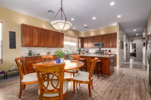 4052 Desert Forest Trl, Cave Creek, AZ 85331-5093