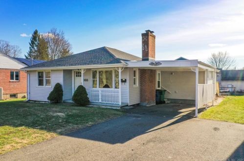368 Alling St, Kensington, CT 06037-2110