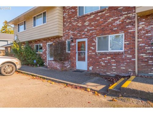 1326 Hogan Dr, Damascus OR  97030 exterior