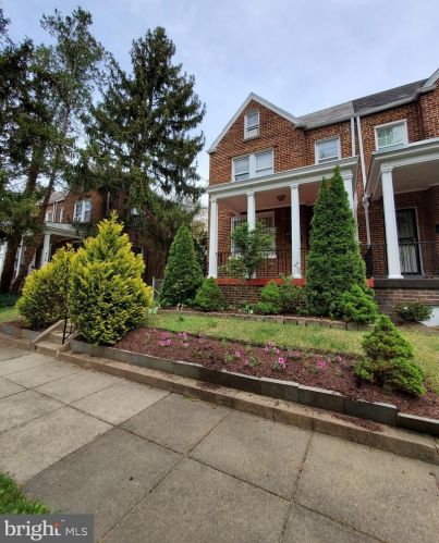 6115 7th Pl, Washington, DC 20011-1209