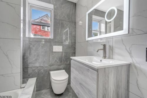 16 Dayton Cres, Bernardsville NJ  07924-2704 exterior