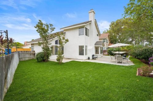 5415 Elderberry Way, Oceanside CA  92057-4626 exterior