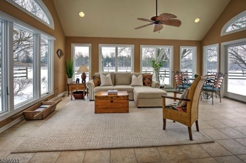 605 Larger Cross Rd, Bedminster NJ  07921-2728 exterior