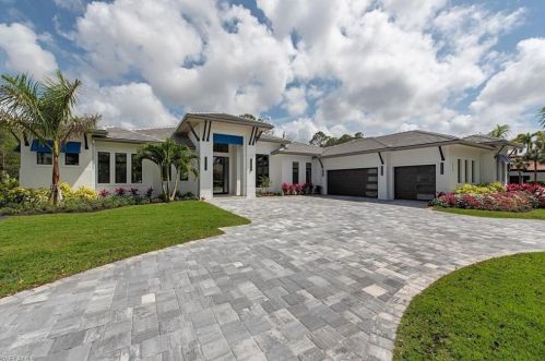 4650 Idylwood Ln, Naples, FL 34119-8424
