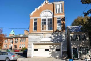 121 Louther St, Carlisle PA  17013-3042 exterior