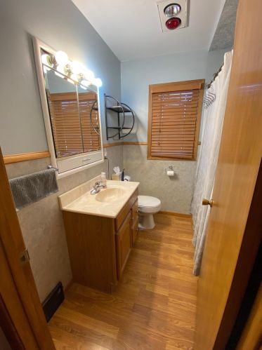 630 Stearns Ave, Paynesville MN  56362-1406 exterior