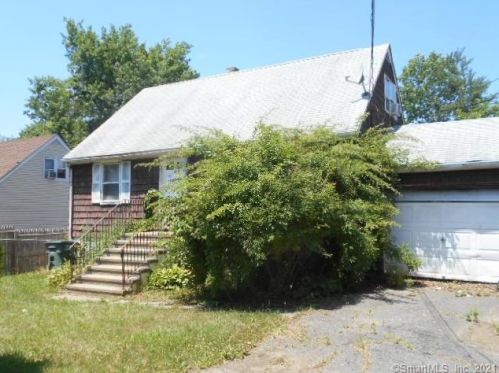 464 Woodlawn Avenue Ext, Bridgeport, CT 06606-2965