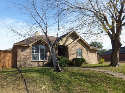 1510 Sunnymeadow Rd, Lancaster, TX 75134-3018