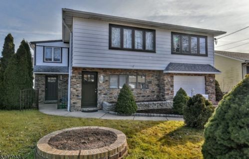10 Parallel St, Nutley, NJ 07110-2542