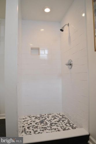 2620 Amber St, Philadelphia PA  19125-1404 exterior