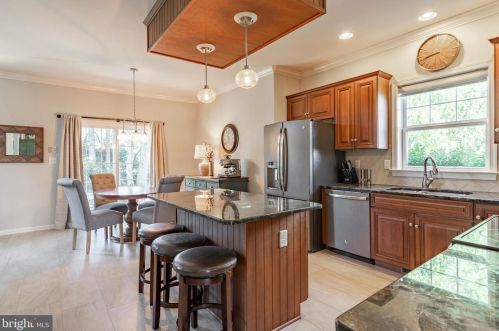 25 Summerlyn Dr, Ephrata PA  17522-9331 exterior