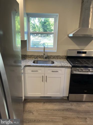 535 Chestnut St, Pottstown PA 19464-5619 exterior