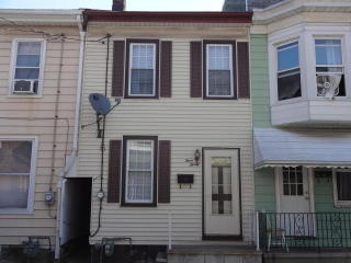430 New St, Lebanon, PA 17046-3647