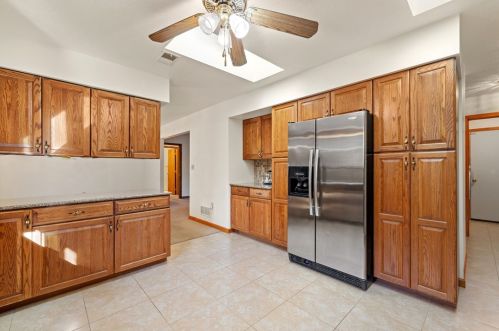 17 Brookside Dr, Mc Donald PA  15057-4401 exterior